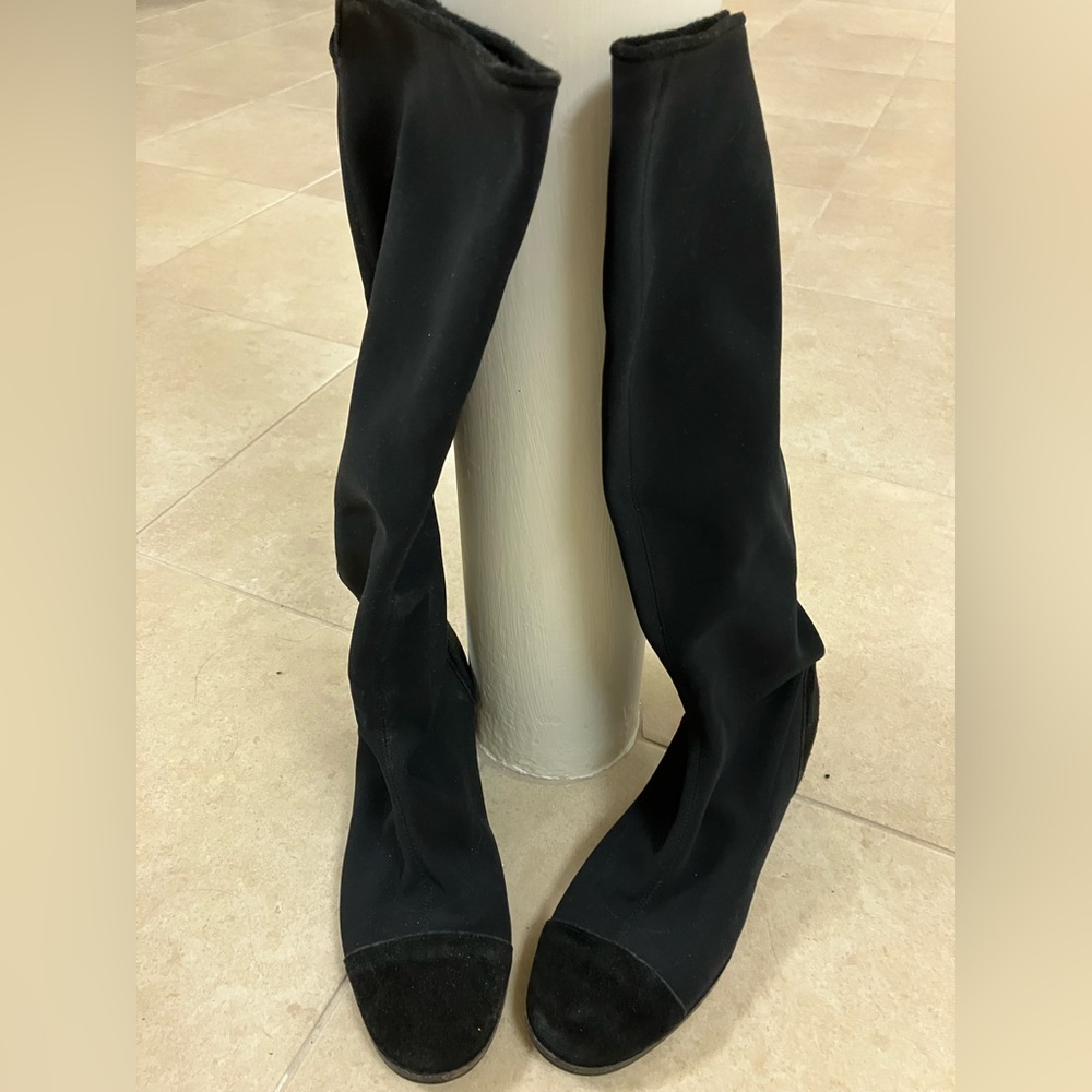 Black boots